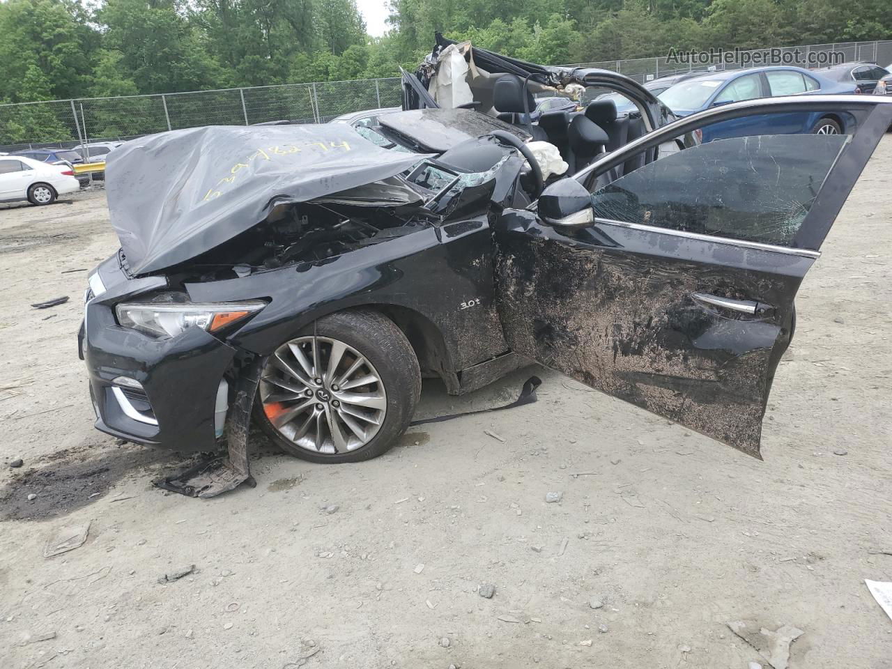 2019 Infiniti Q50 Luxe Black vin: JN1EV7AR7KM558536