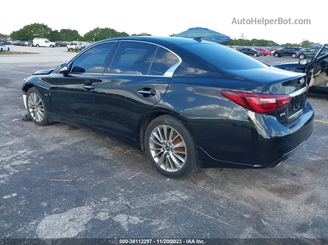 2018 Infiniti Q50 3.0t Luxe Черный vin: JN1EV7AR8JM433270