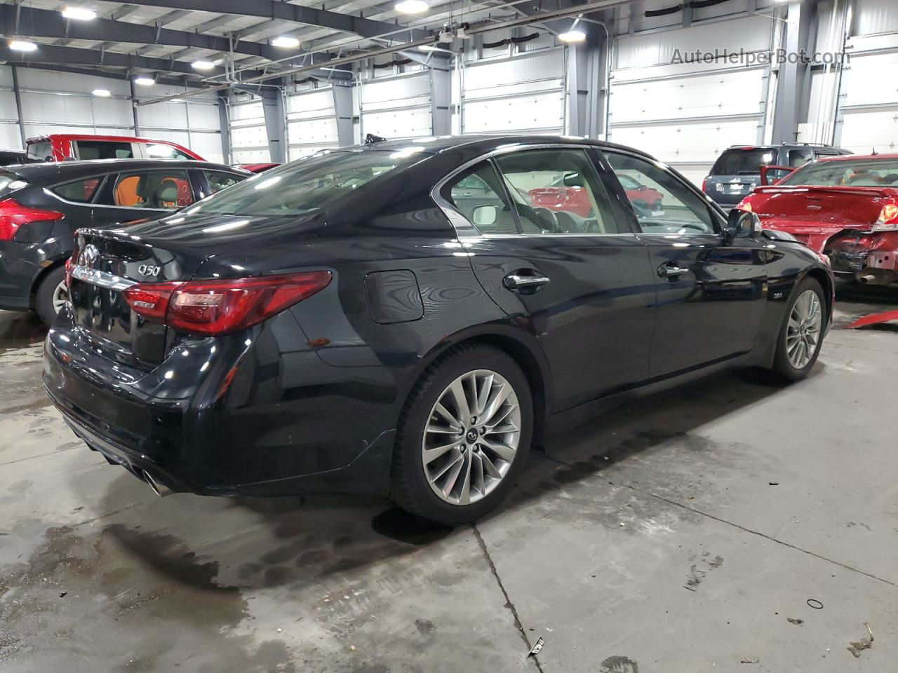 2019 Infiniti Q50 Luxe Black vin: JN1EV7AR8KM553569