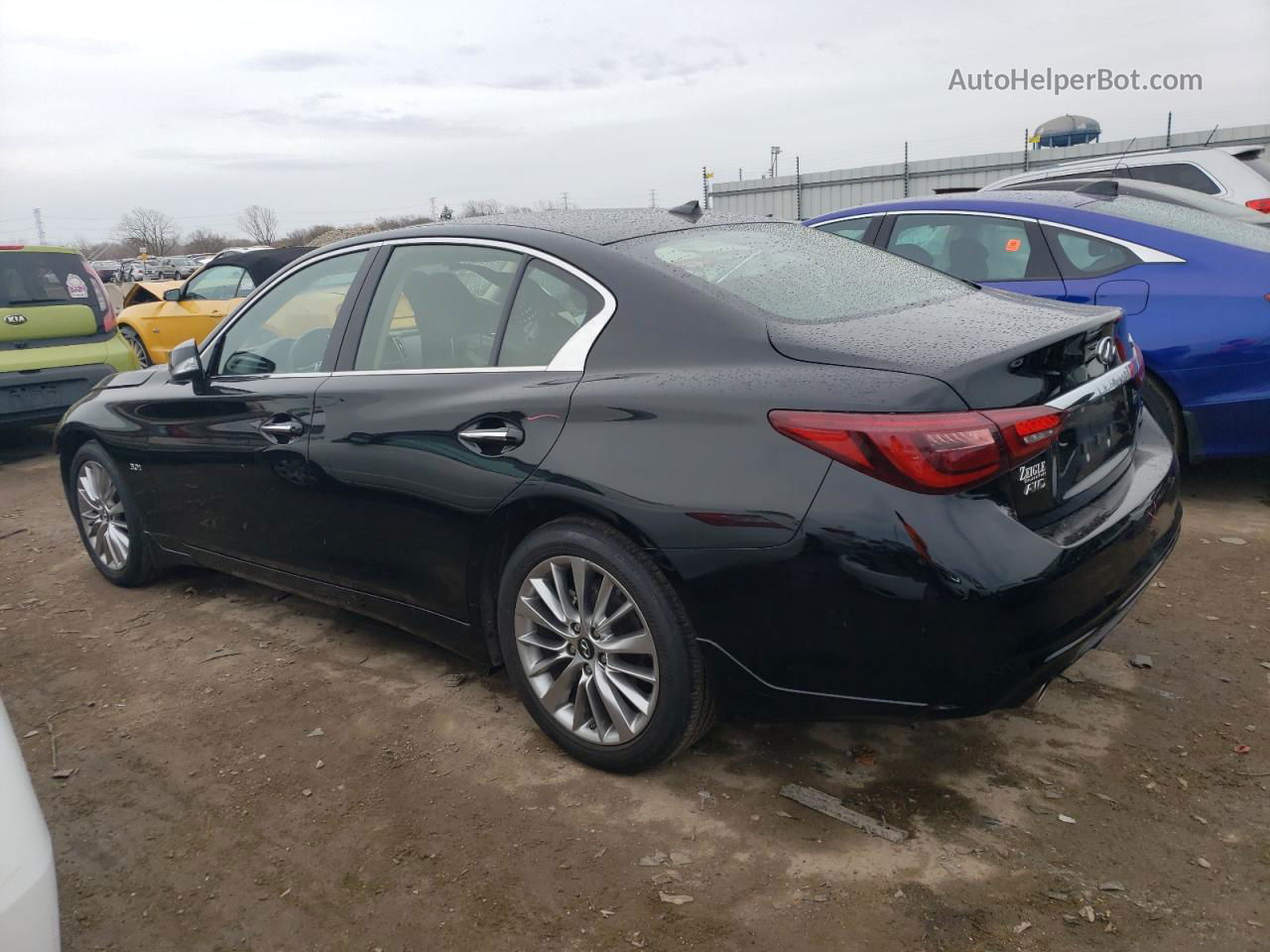 2019 Infiniti Q50 Luxe Black vin: JN1EV7AR8KM554012