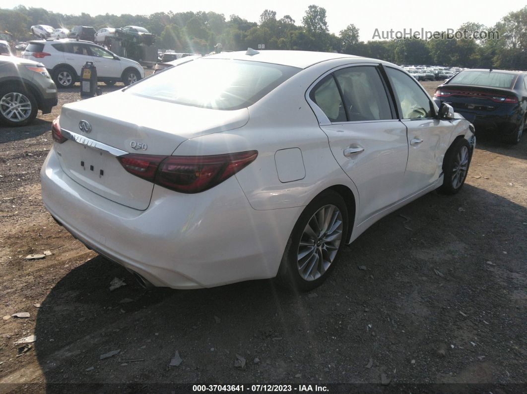 2019 Infiniti Q50 3.0t Luxe White vin: JN1EV7AR8KM554320