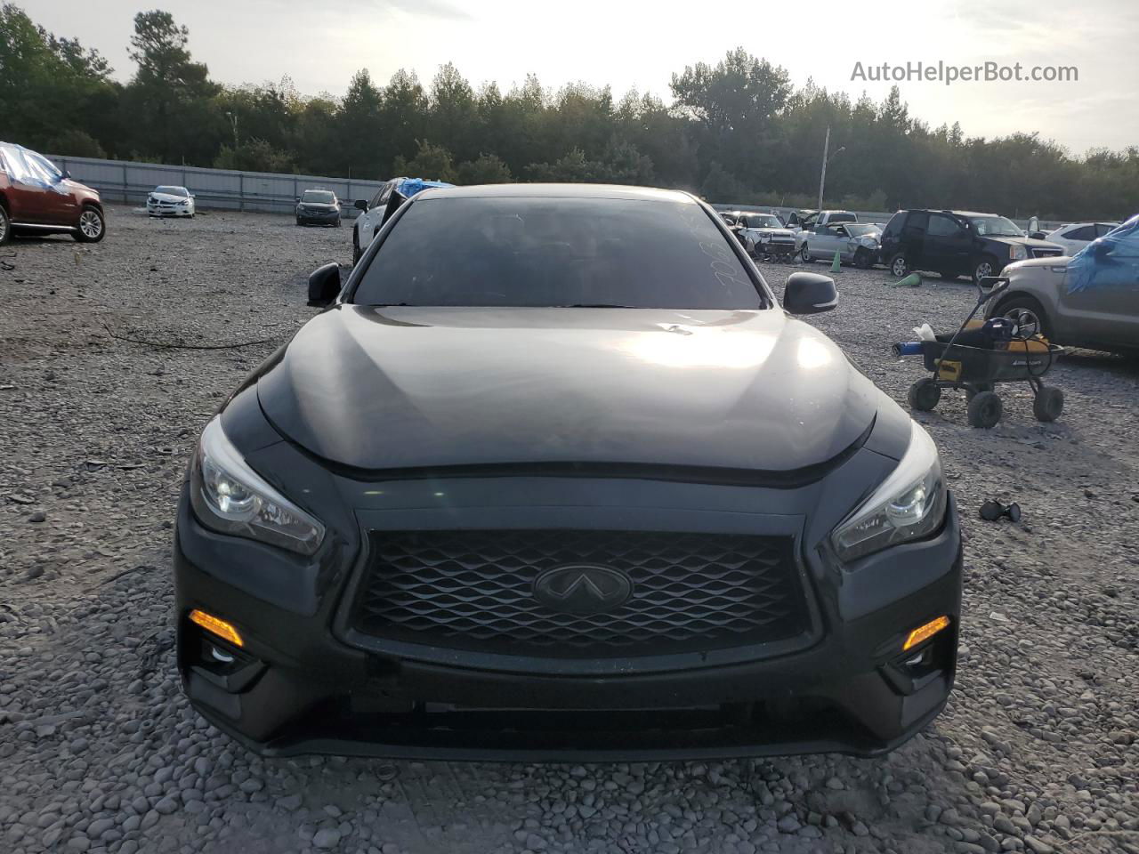 2019 Infiniti Q50 Luxe Черный vin: JN1EV7AR8KM554415