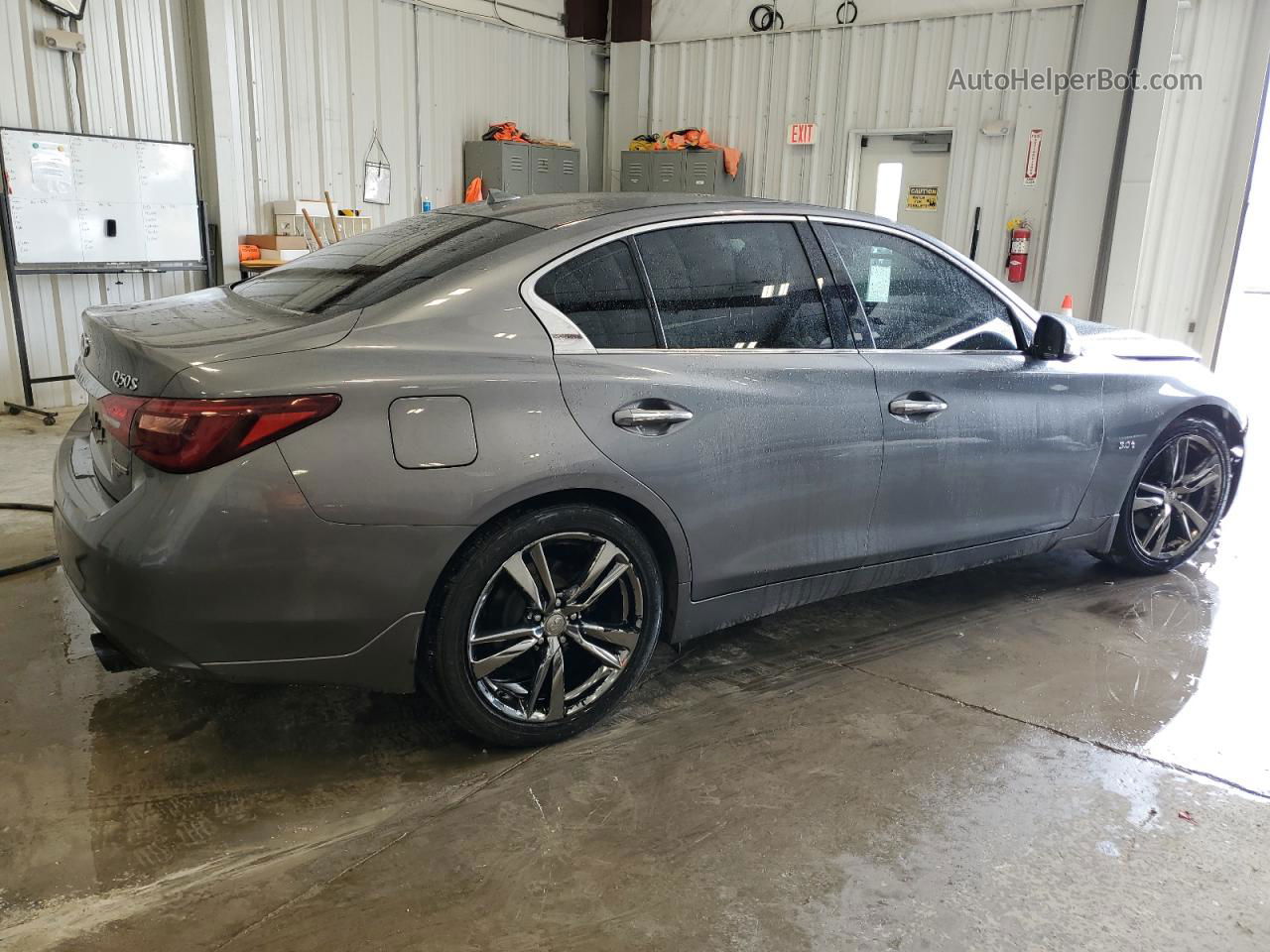 2019 Infiniti Q50 Luxe Charcoal vin: JN1EV7AR8KM591335