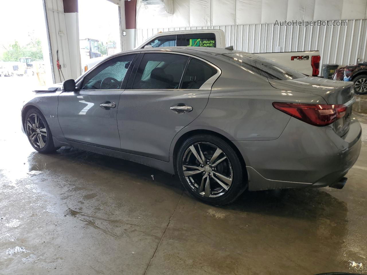 2019 Infiniti Q50 Luxe Charcoal vin: JN1EV7AR8KM591335