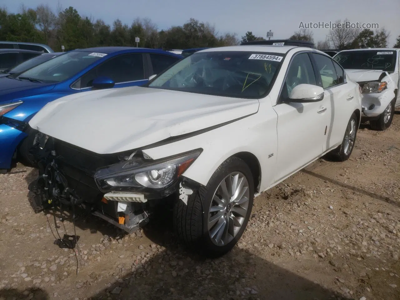 2018 Infiniti Q50 Luxe White vin: JN1EV7AR9JM435321