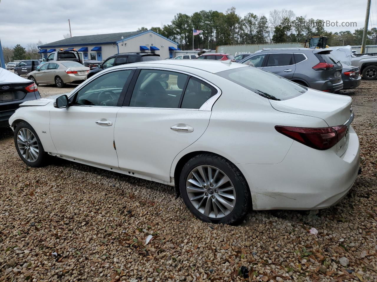 2018 Infiniti Q50 Luxe White vin: JN1EV7AR9JM435321