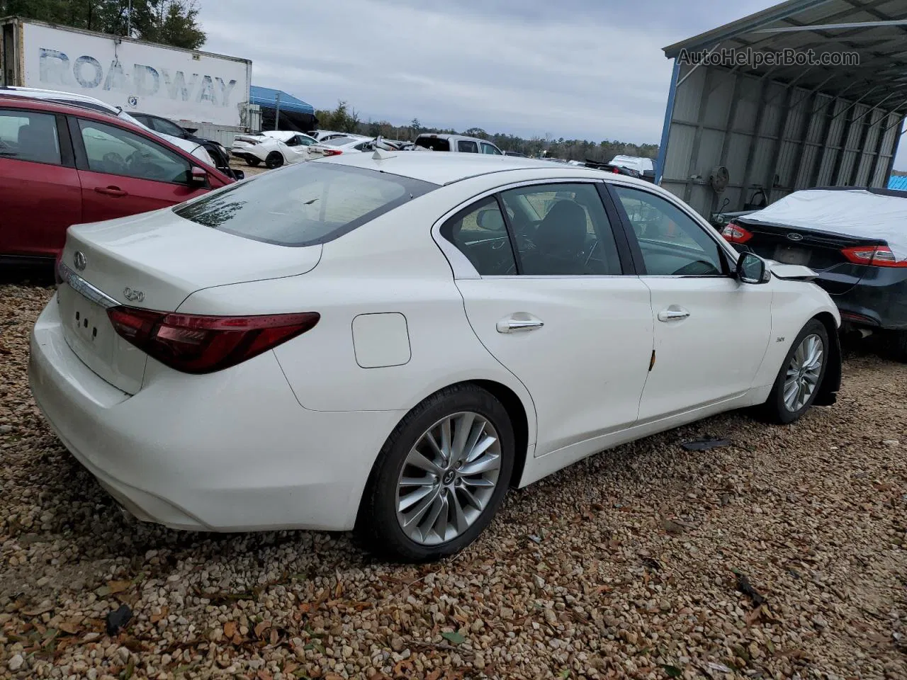 2018 Infiniti Q50 Luxe White vin: JN1EV7AR9JM435321