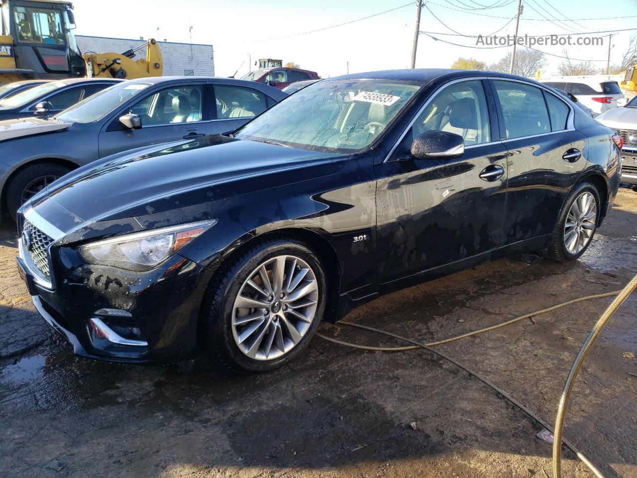 2018 Infiniti Q50 Luxe Черный vin: JN1EV7AR9JM612224