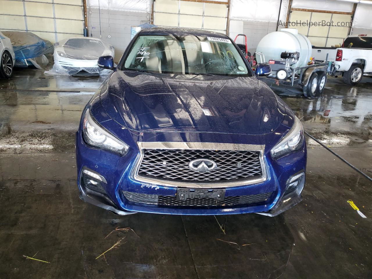 2019 Infiniti Q50 Luxe Синий vin: JN1EV7AR9KM591201