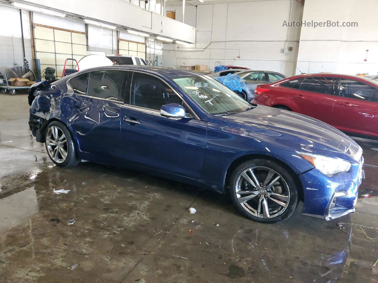 2019 Infiniti Q50 Luxe Синий vin: JN1EV7AR9KM591201