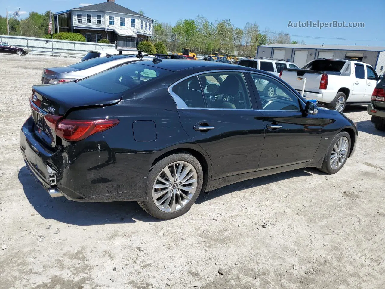 2019 Infiniti Q50 Luxe Черный vin: JN1EV7AR9KM592171