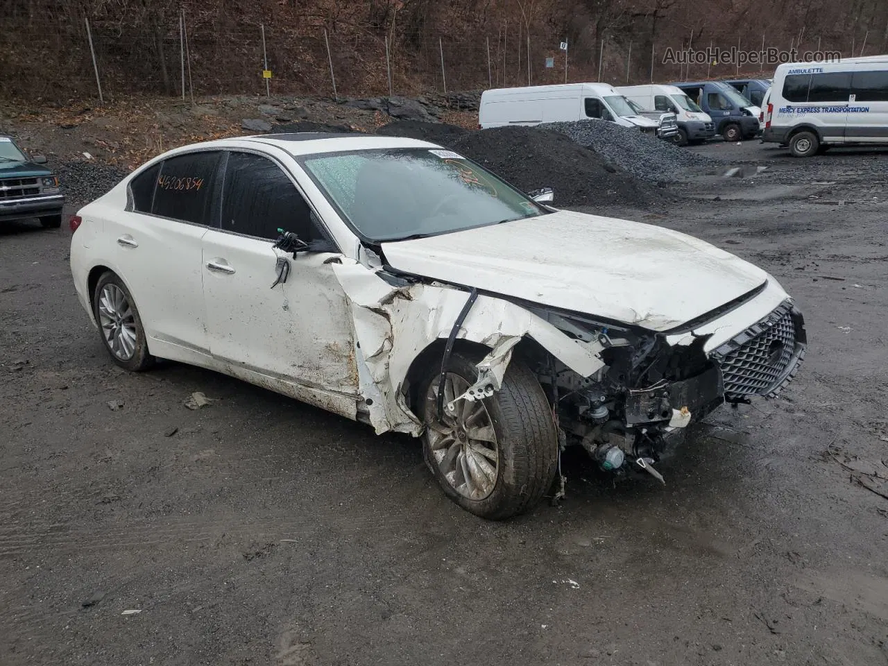 2019 Infiniti Q50 Luxe White vin: JN1EV7ARXKM552018