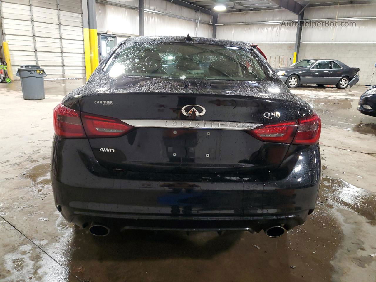 2019 Infiniti Q50 Luxe Черный vin: JN1EV7ARXKM556554