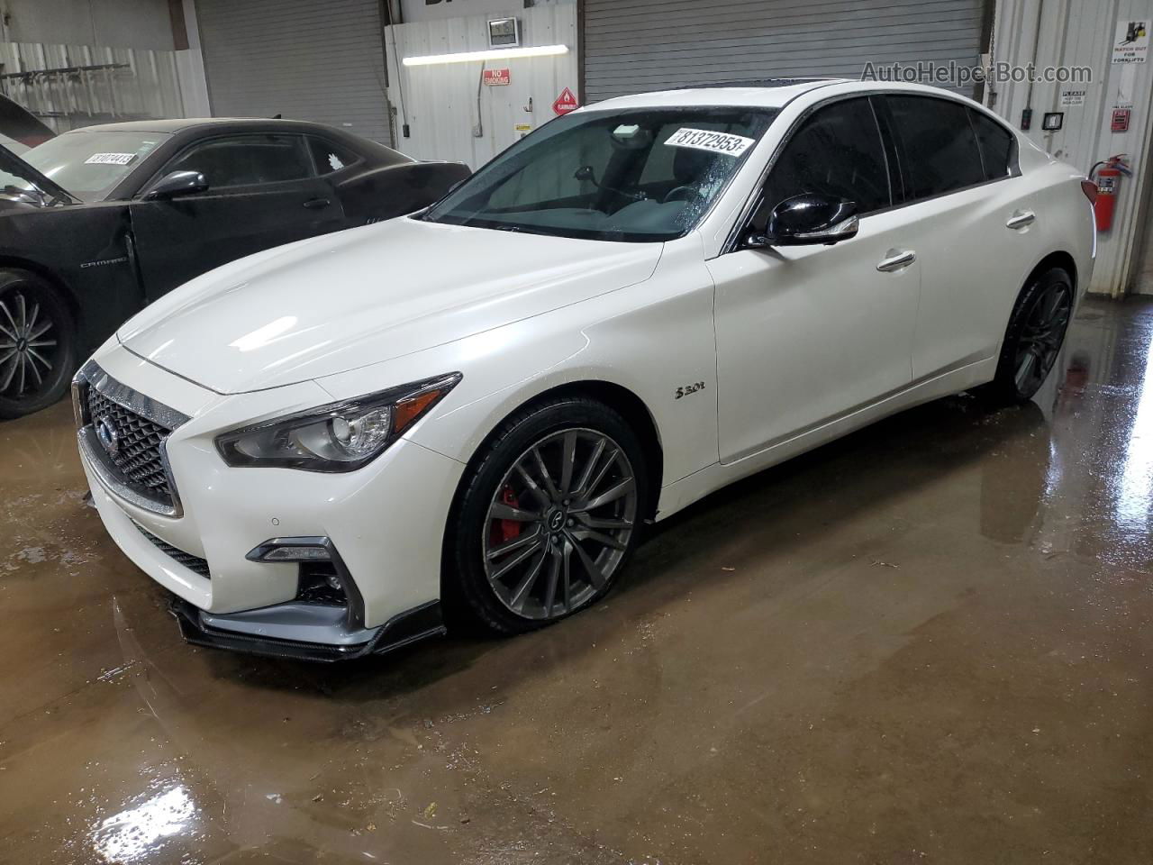 2018 Infiniti Q50 Red Sport 400 Белый vin: JN1FV7AR6JM481516