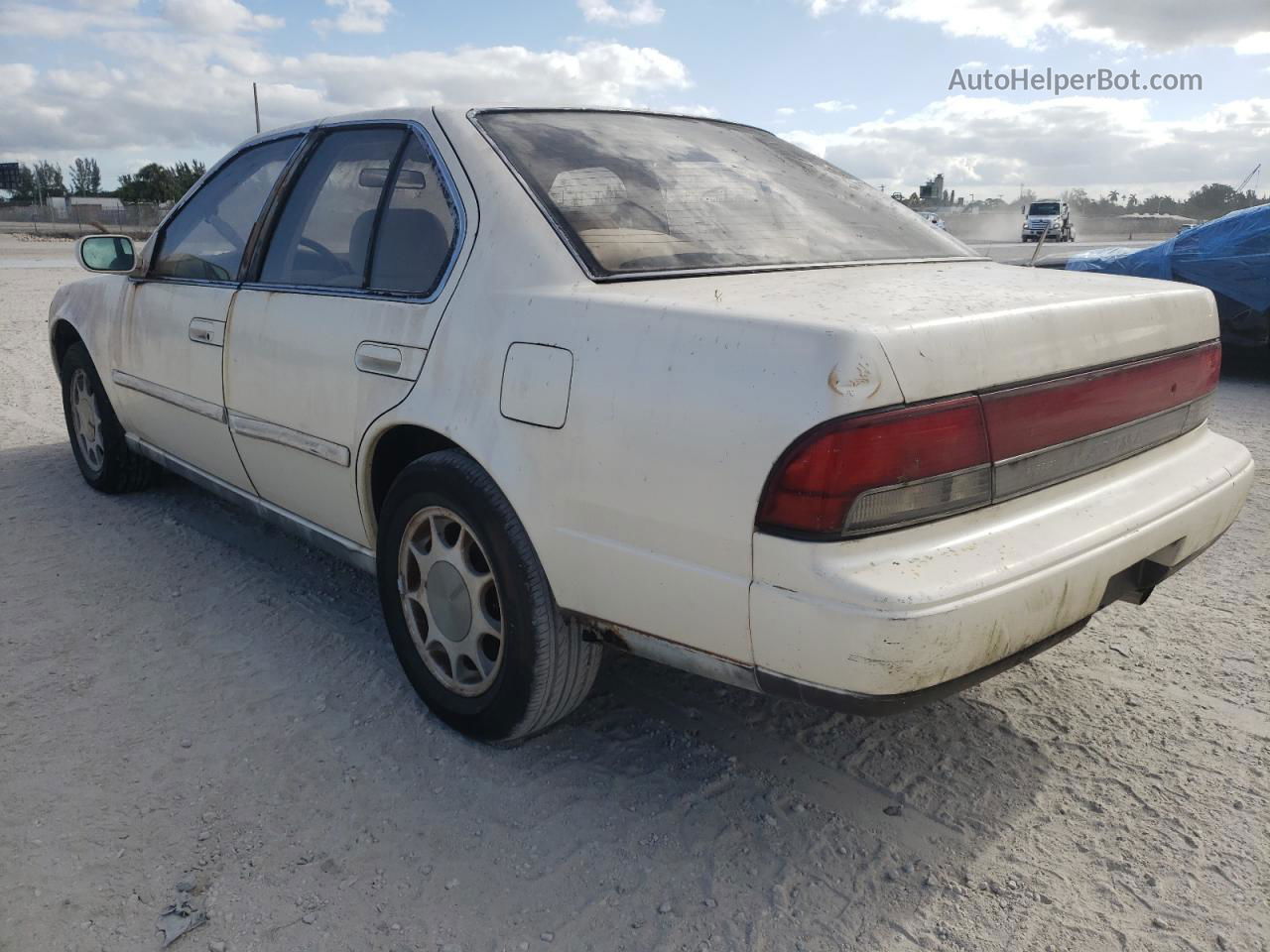 Price & History 1993 Nissan Maxima Gxe 3.0l 6 vin