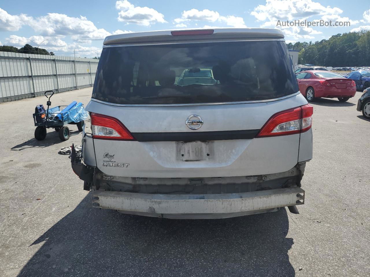 2015 Nissan Quest S Silver vin: JN8AE2KP0F9130381