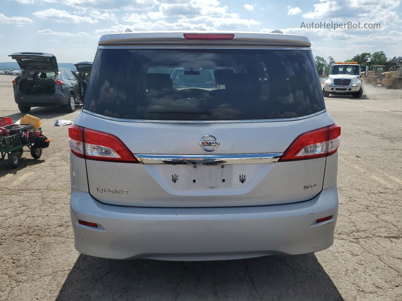 2015 Nissan Quest S Silver vin: JN8AE2KP4F9124499