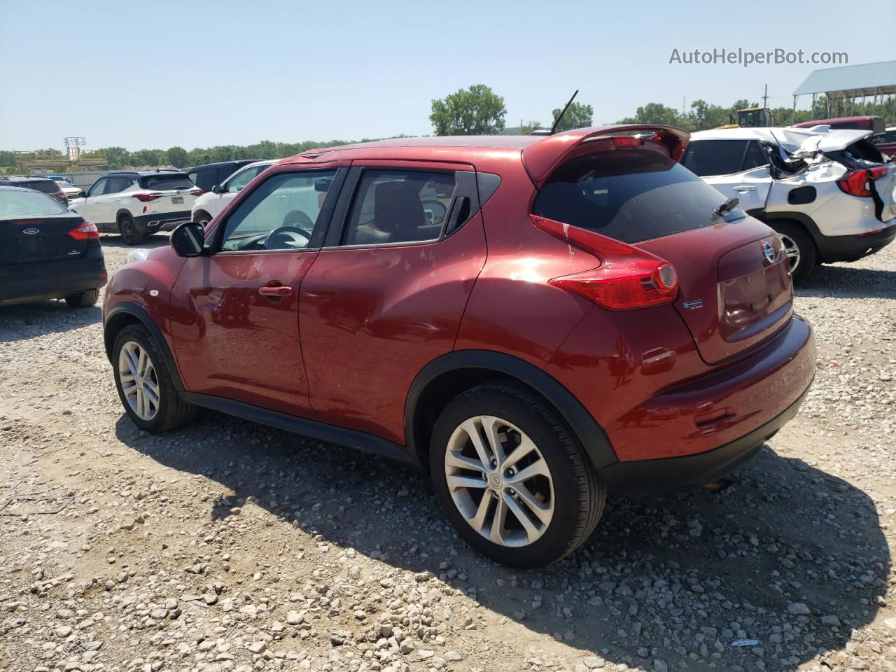 2014 Nissan Juke S Red vin: JN8AF5MR1ET358680