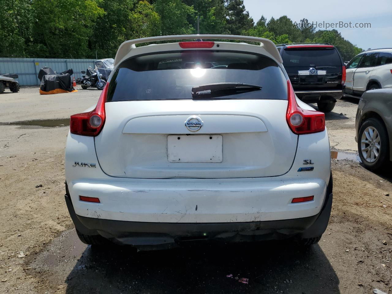 2013 Nissan Juke S White vin: JN8AF5MR2DT203103