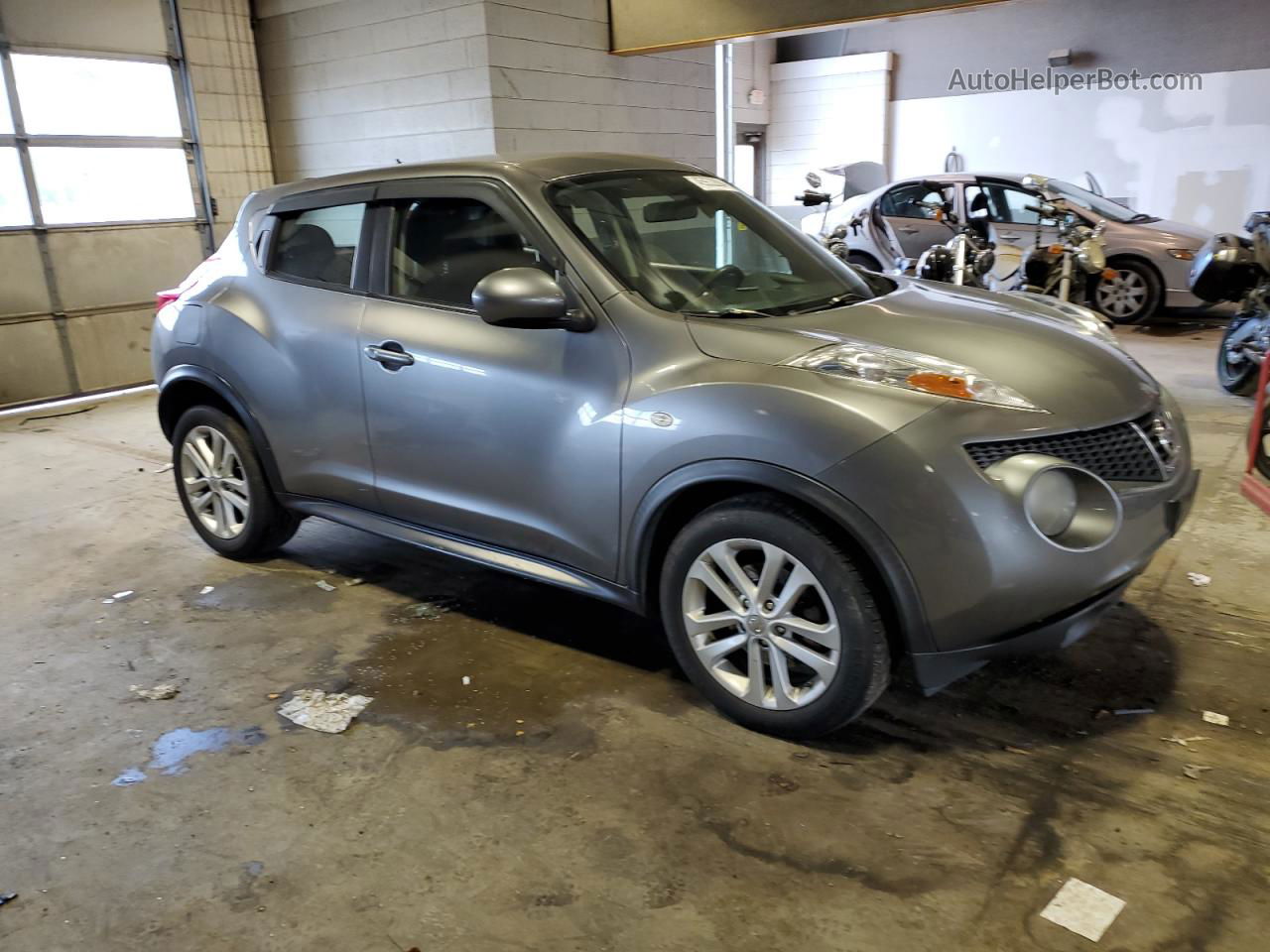 2013 Nissan Juke S Серый vin: JN8AF5MR2DT221441