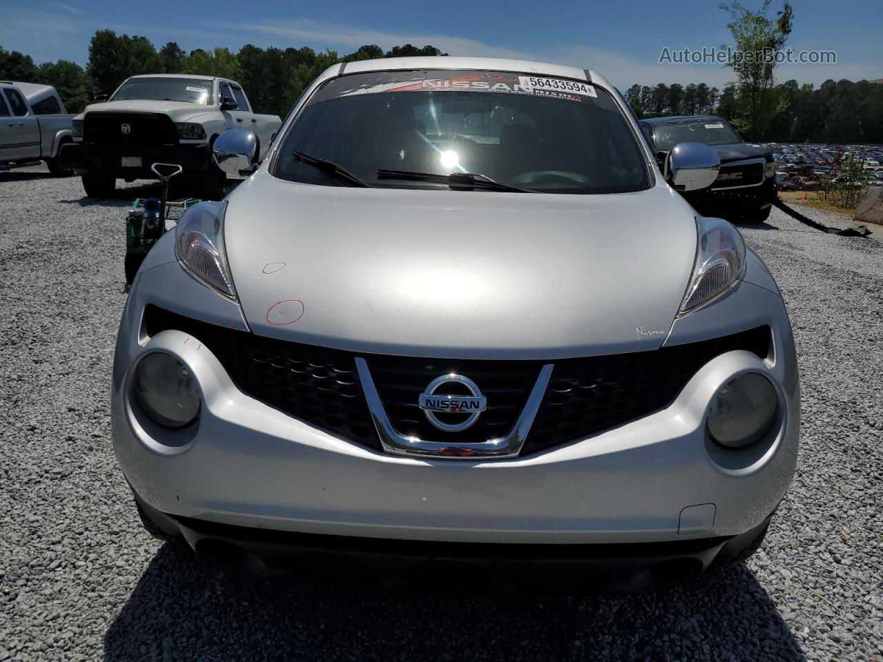 2014 Nissan Juke S Silver vin: JN8AF5MR5ET353143