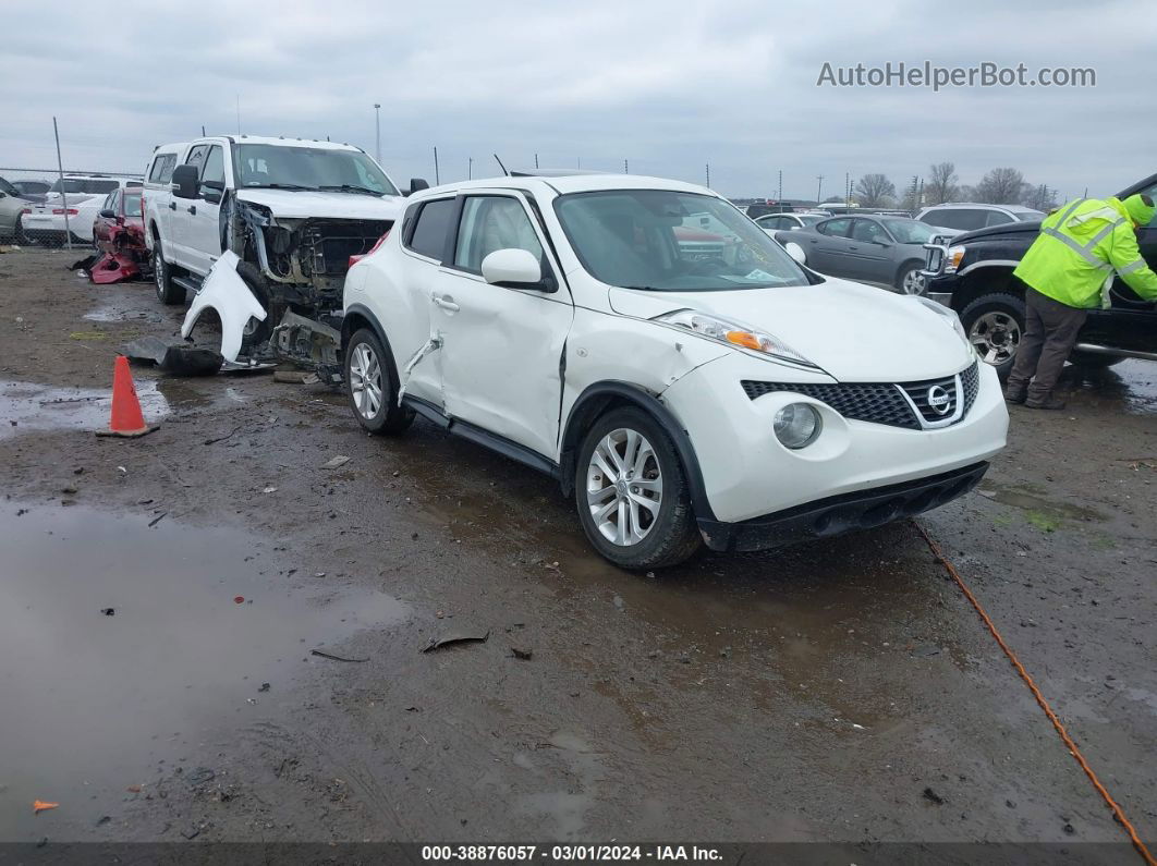 2014 Nissan Juke Sv Белый vin: JN8AF5MR6ET351014