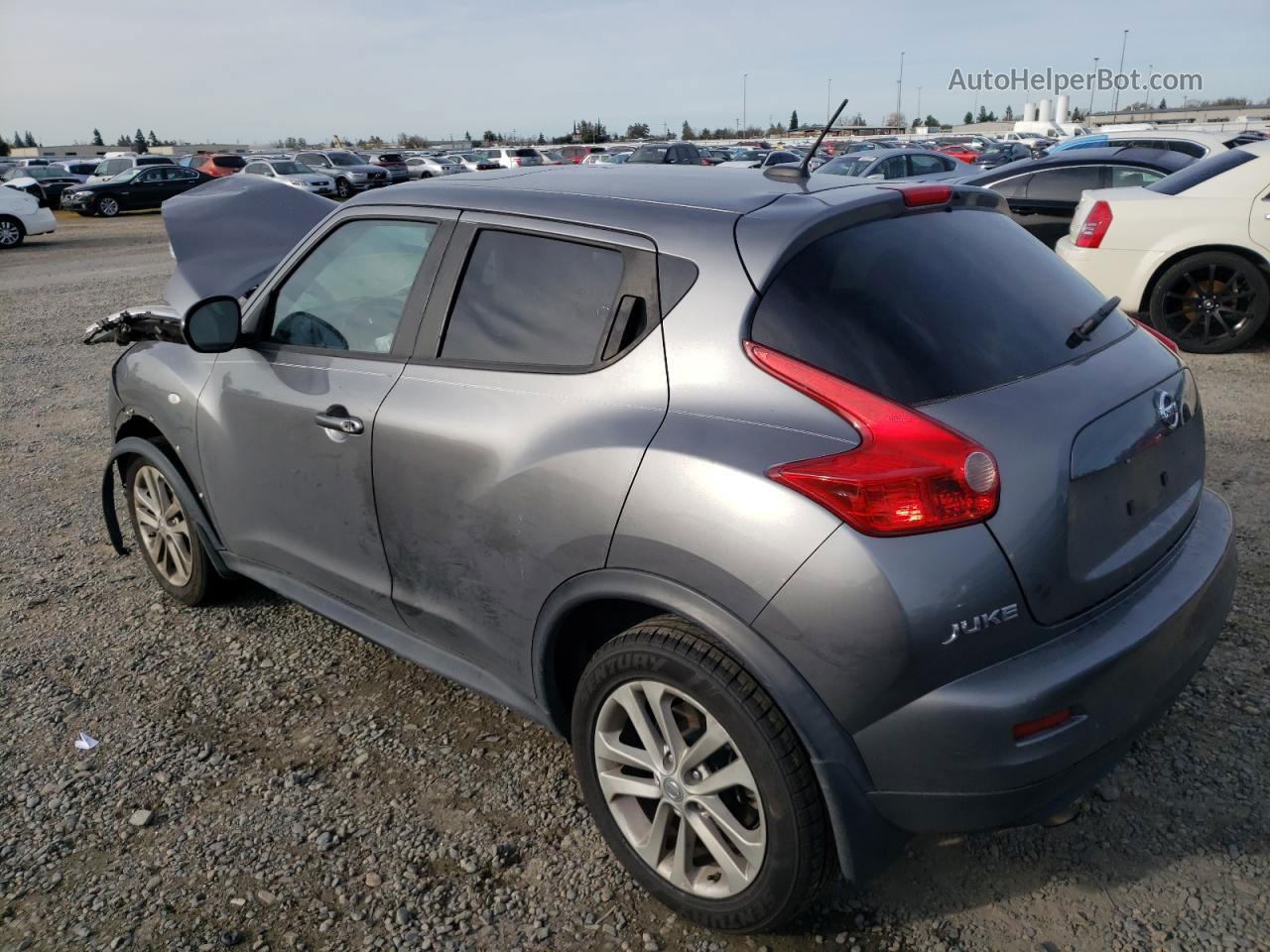 2014 Nissan Juke S Серебряный vin: JN8AF5MR8ET452362