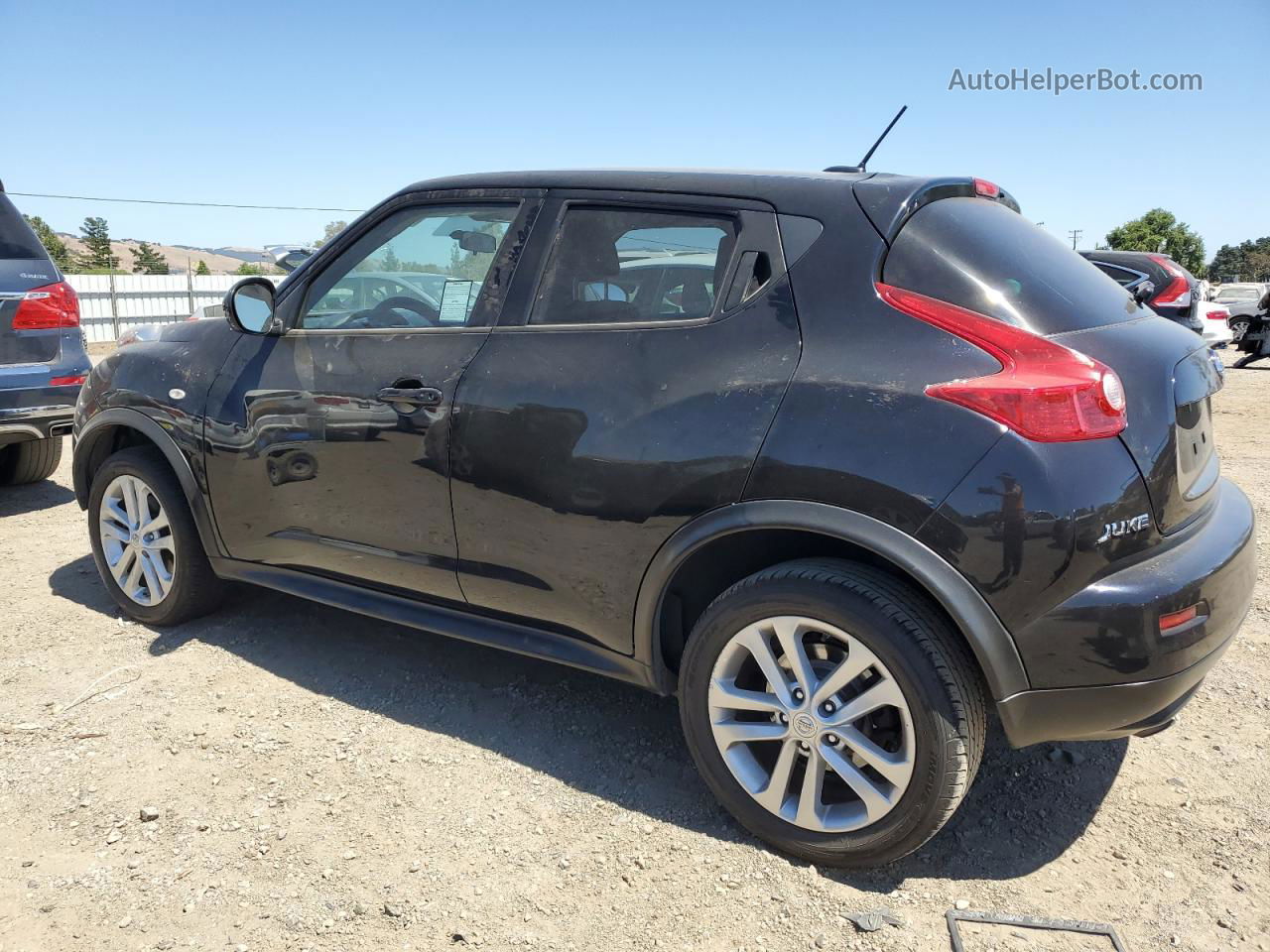 2014 Nissan Juke S Black vin: JN8AF5MRXET360489