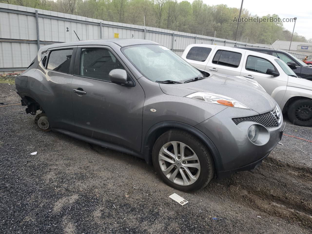 2014 Nissan Juke S Gray vin: JN8AF5MV2ET361035