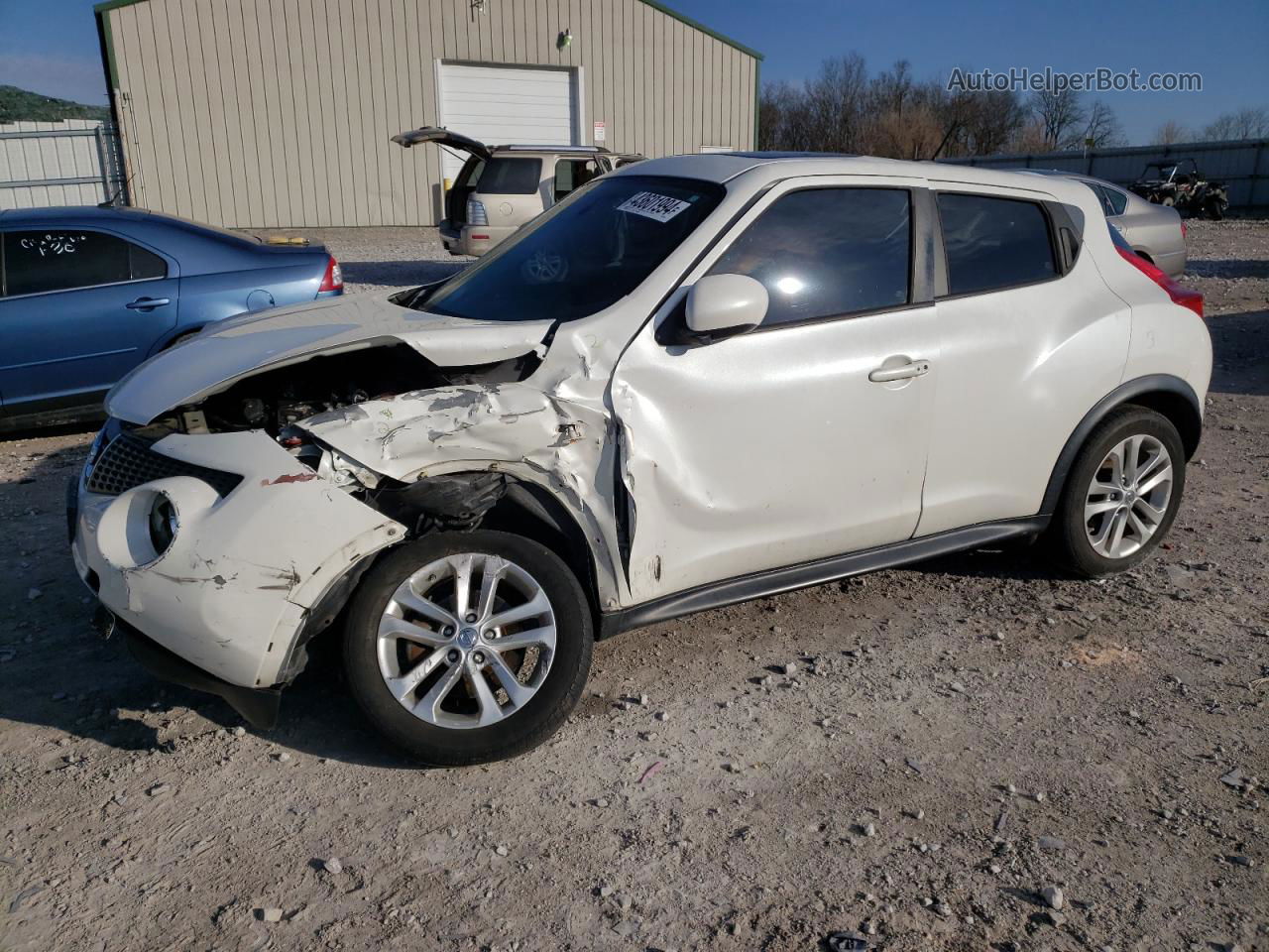 2013 Nissan Juke S White vin: JN8AF5MV5DT223097