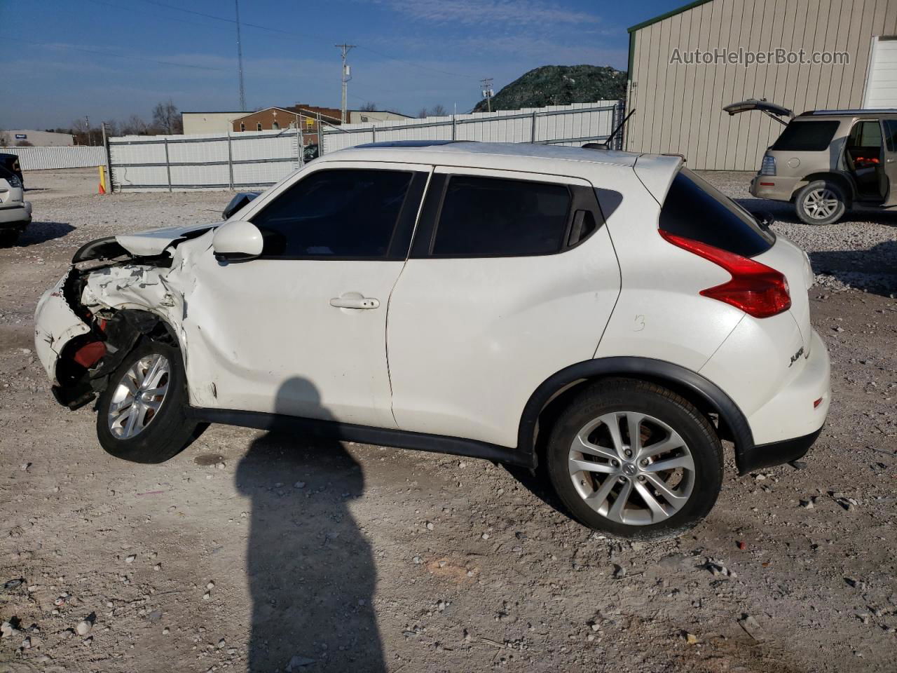 2013 Nissan Juke S White vin: JN8AF5MV5DT223097