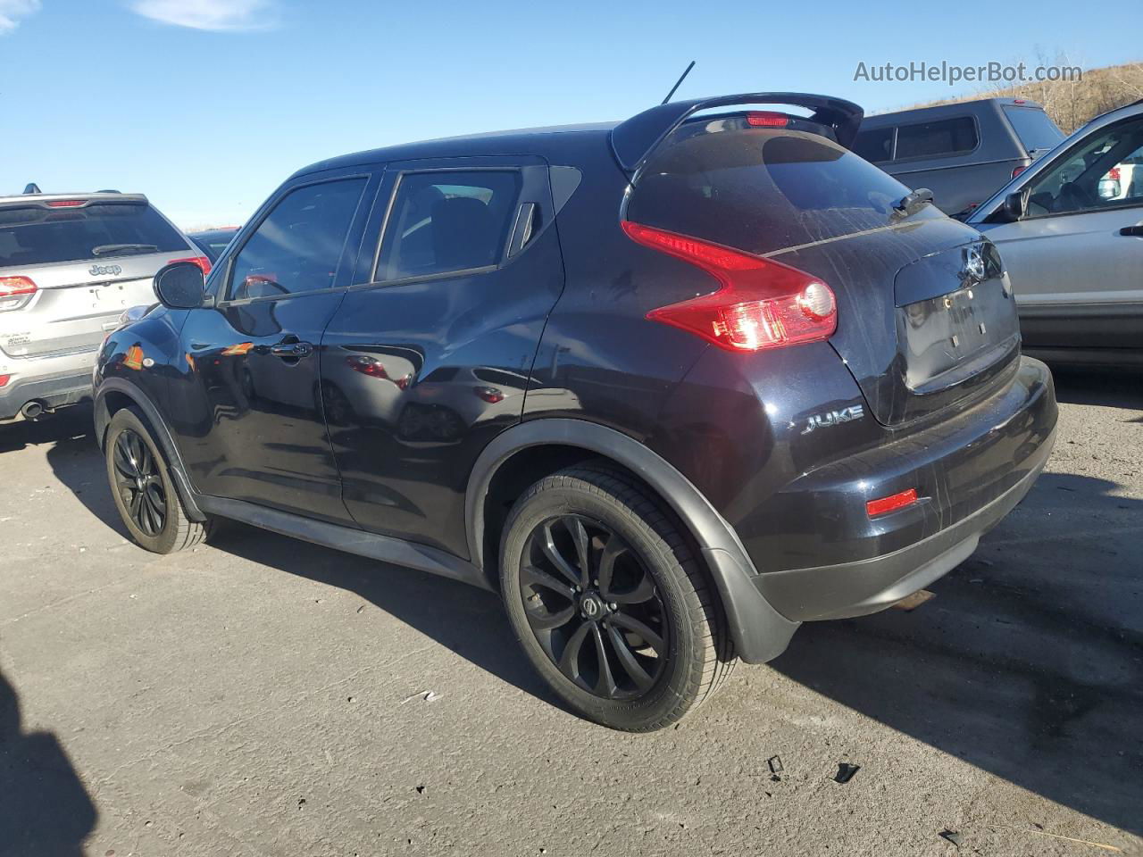 2014 Nissan Juke S Черный vin: JN8AF5MV6ET482943