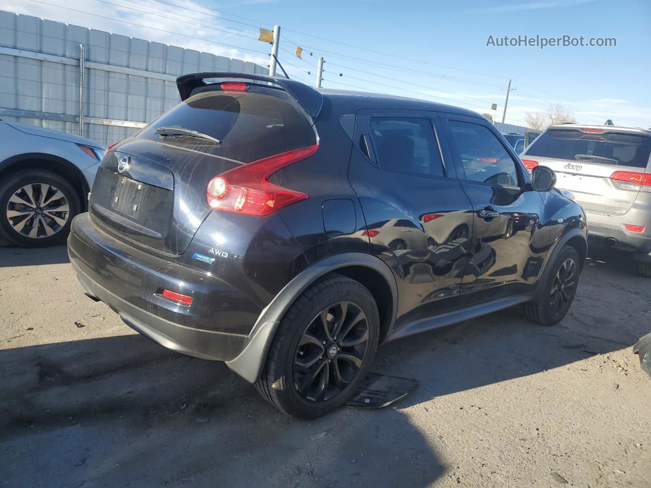 2014 Nissan Juke S Черный vin: JN8AF5MV6ET482943