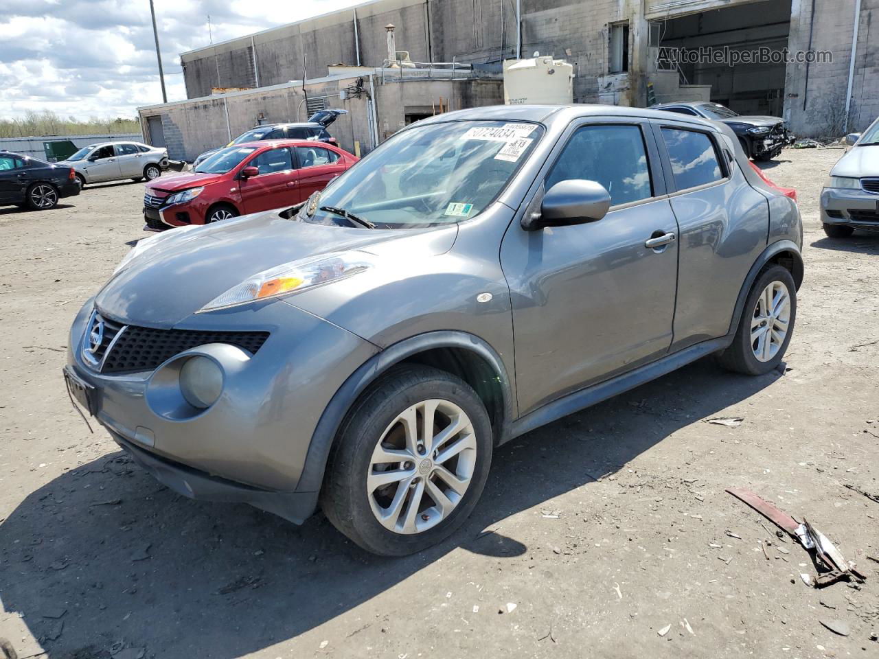 2013 Nissan Juke S Gray vin: JN8AF5MV7DT208858