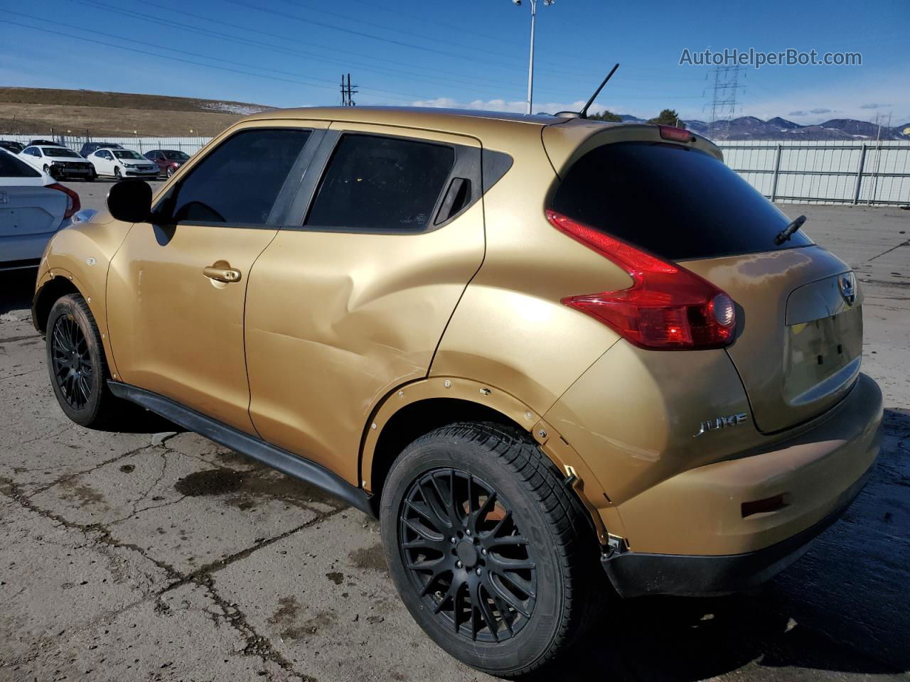 2013 Nissan Juke S Золотой vin: JN8AF5MV7DT227068