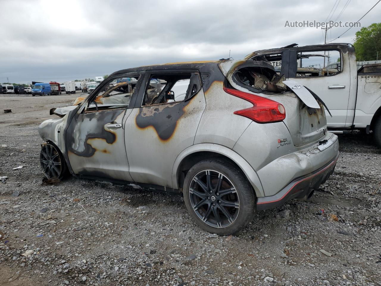 2014 Nissan Juke S Silver vin: JN8AF5MV7ET365470