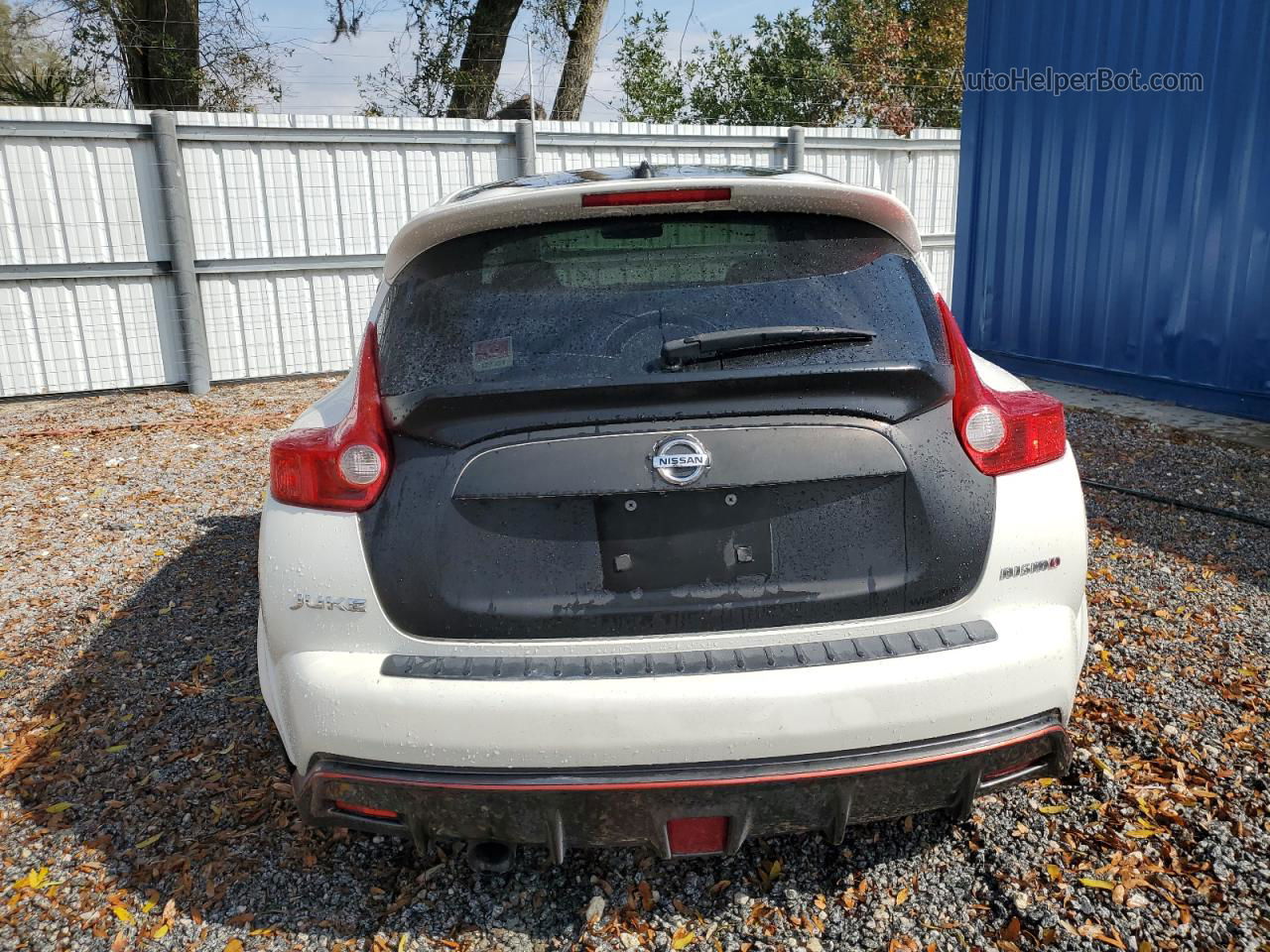 2014 Nissan Juke S White vin: JN8AF5MV8ET363162