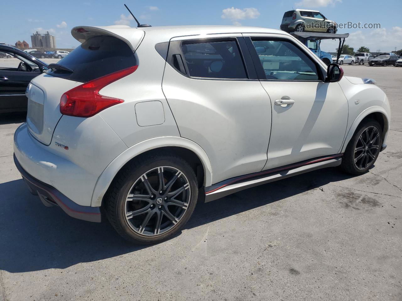 2013 Nissan Juke S White vin: JN8AF5MV9DT220980