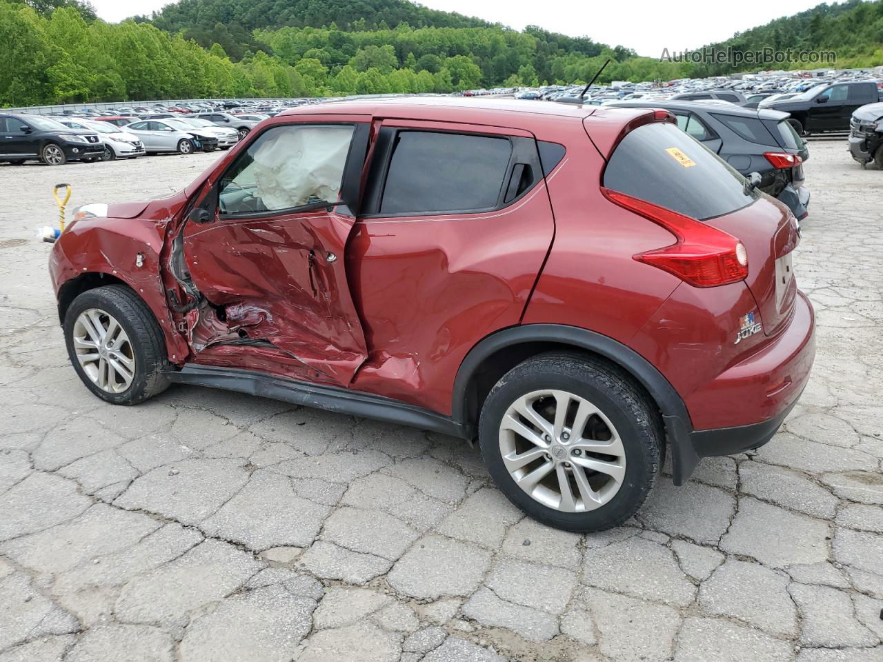 2014 Nissan Juke S Красный vin: JN8AF5MV9ET356737