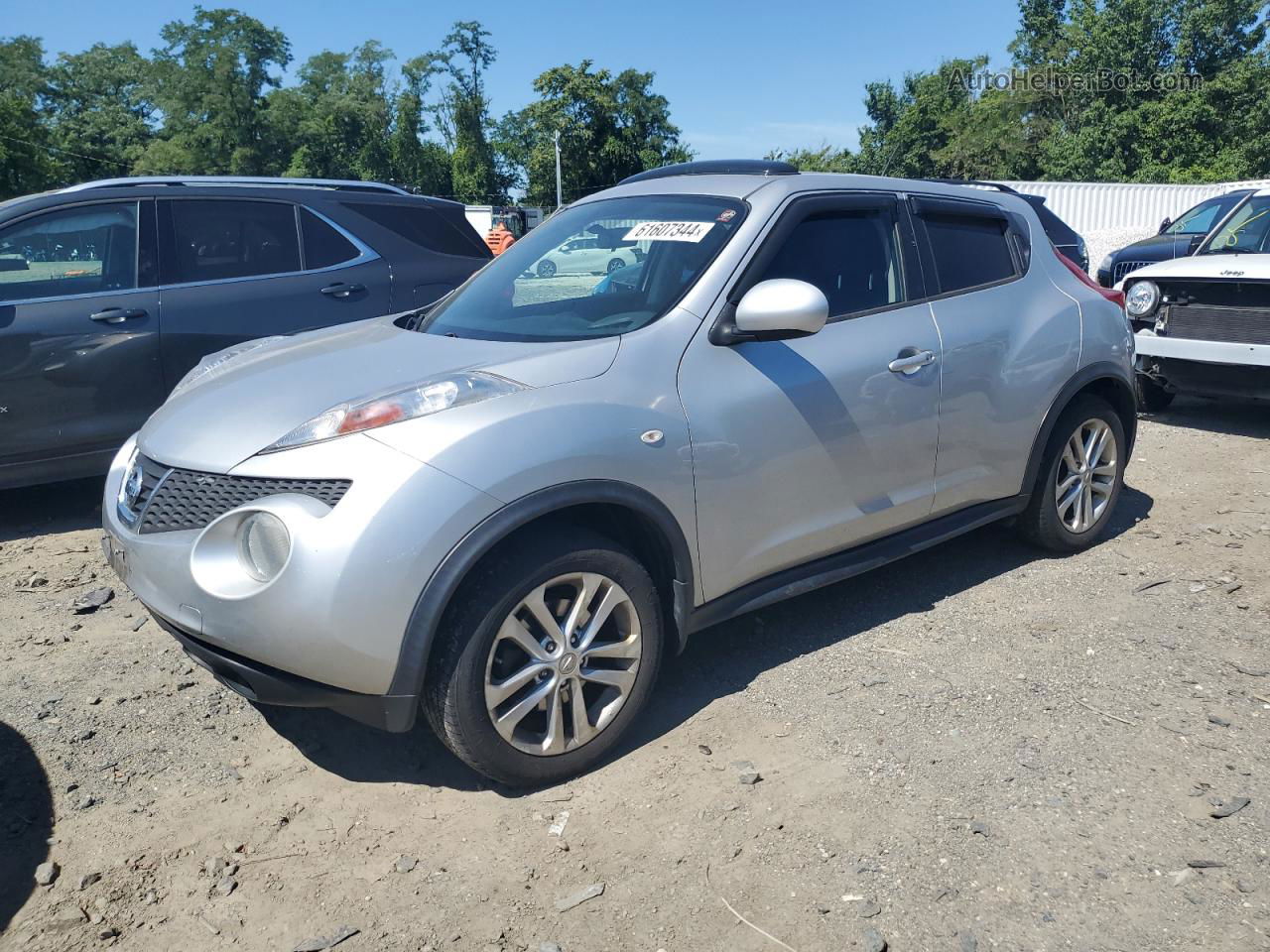 2014 Nissan Juke S Silver vin: JN8AF5MV9ET357676