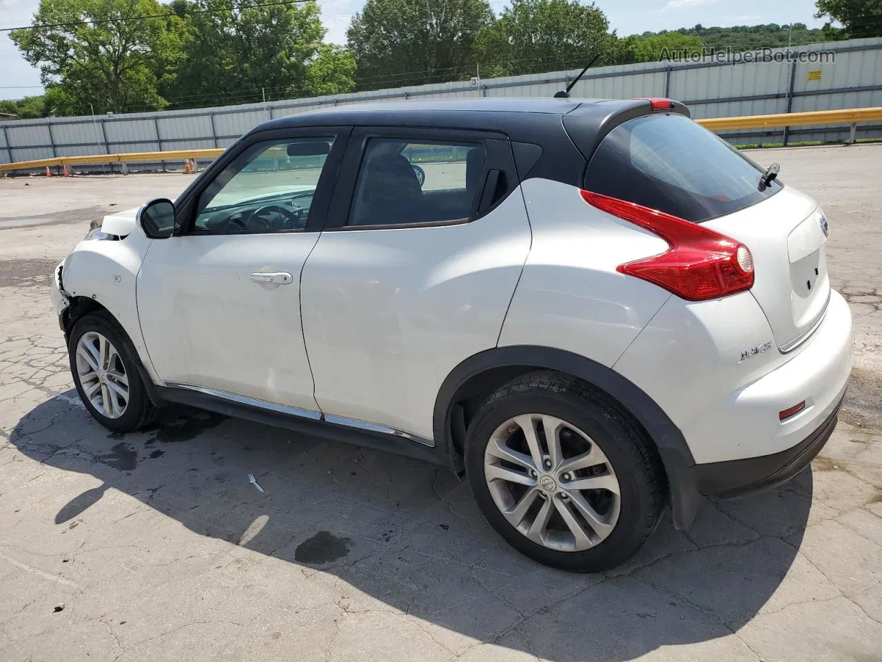 2014 Nissan Juke S Белый vin: JN8AF5MVXET482976