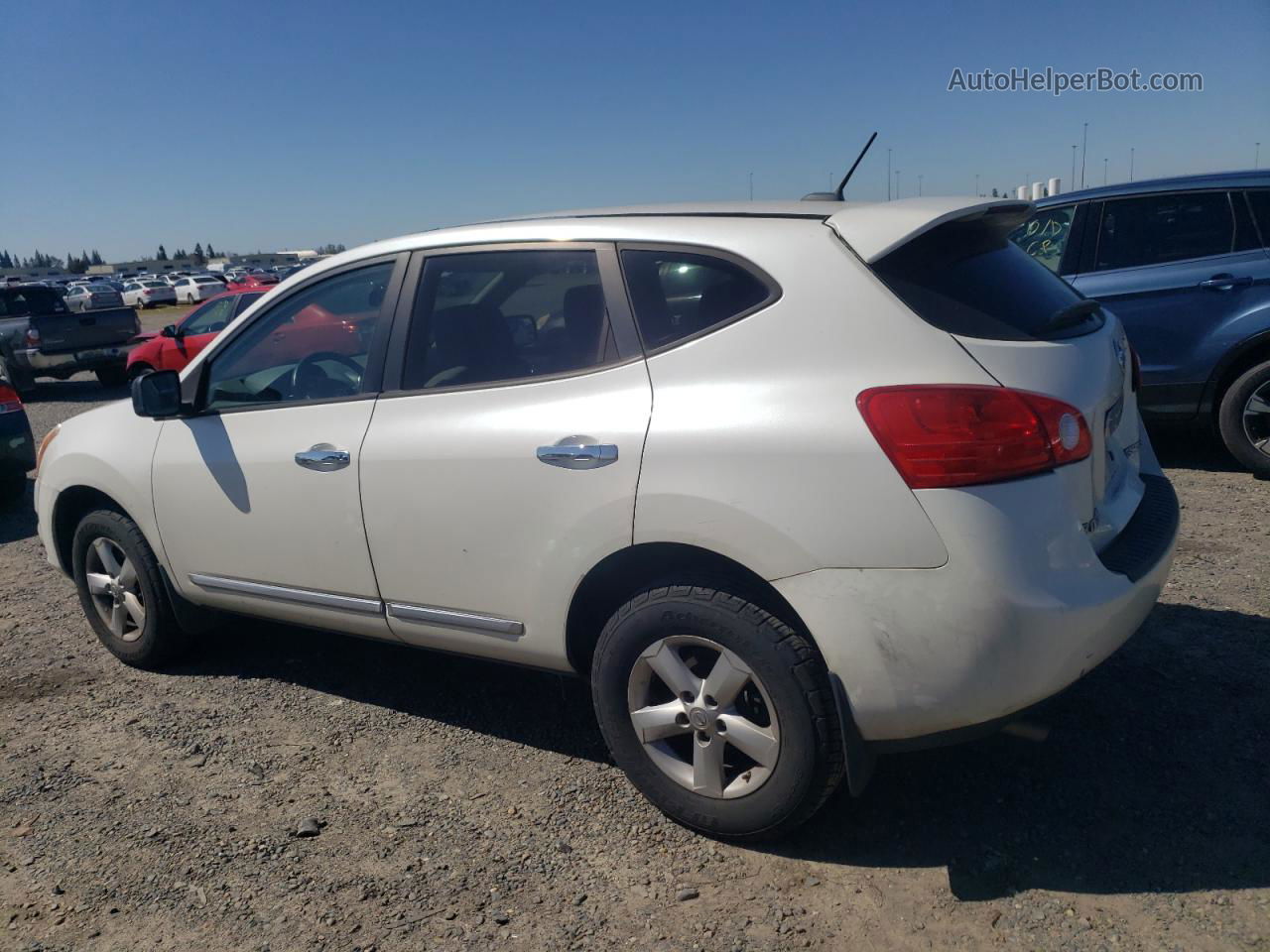 2012 Nissan Rogue S White vin: JN8AS5MT2CW253245