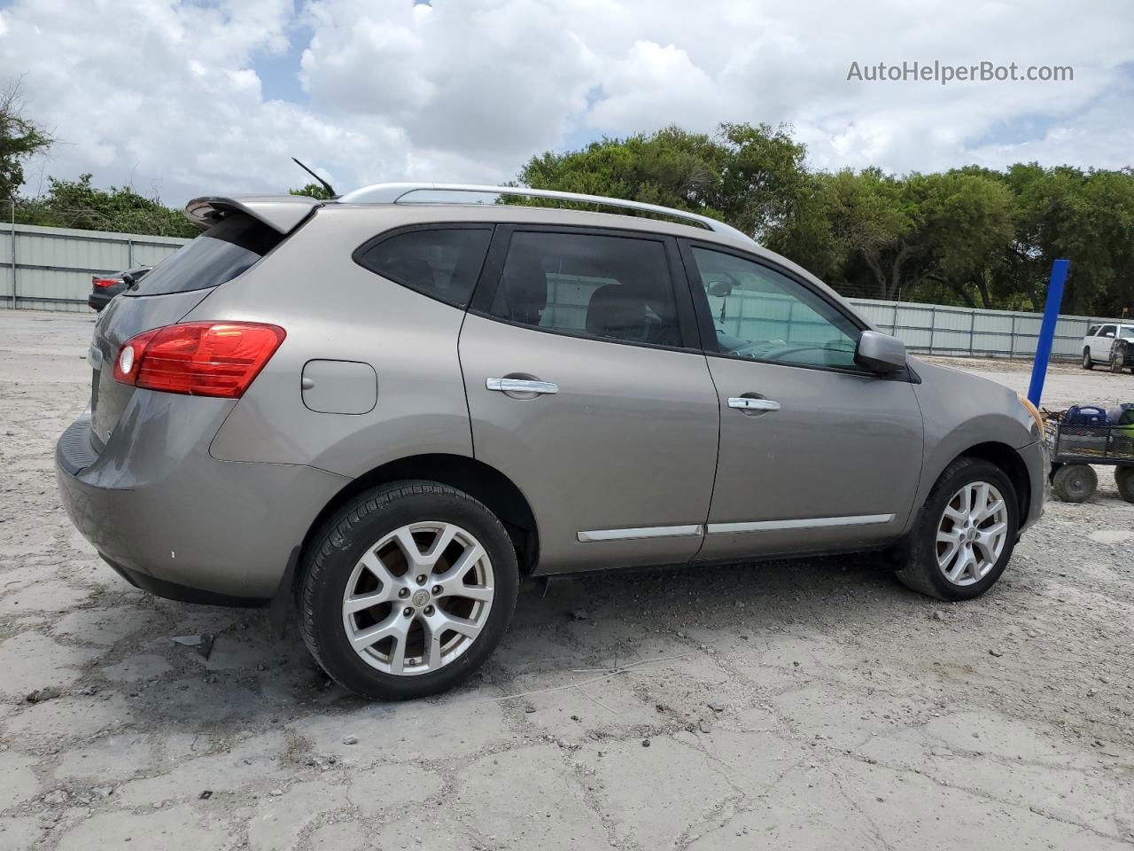 2012 Nissan Rogue S Tan vin: JN8AS5MT2CW301228