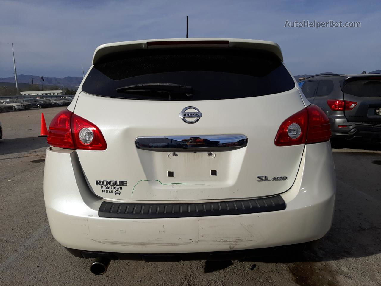 2012 Nissan Rogue S White vin: JN8AS5MV4CW370147