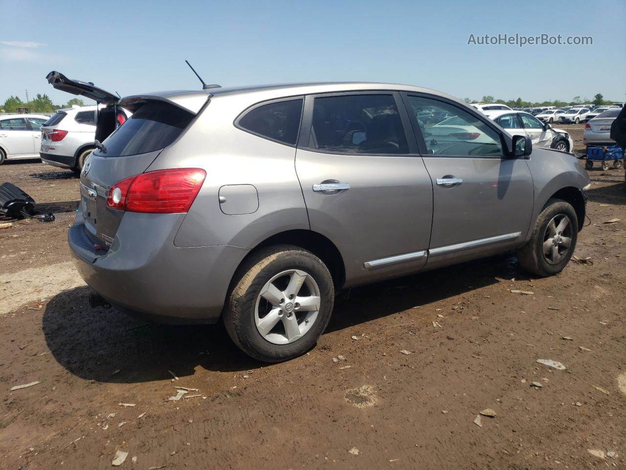 2012 Nissan Rogue S Silver vin: JN8AS5MV6CW718420