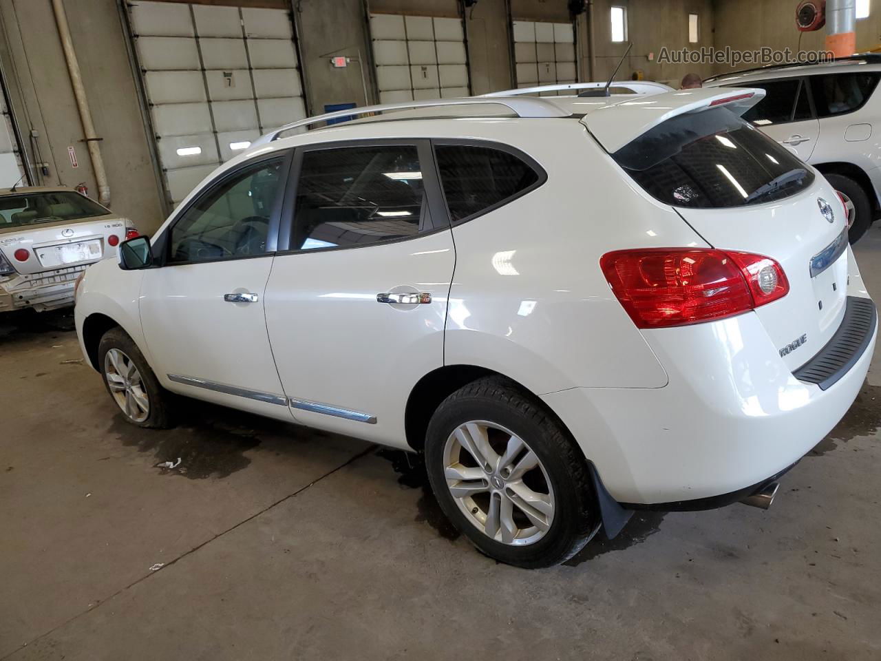 2012 Nissan Rogue S White vin: JN8AS5MV7CW354167