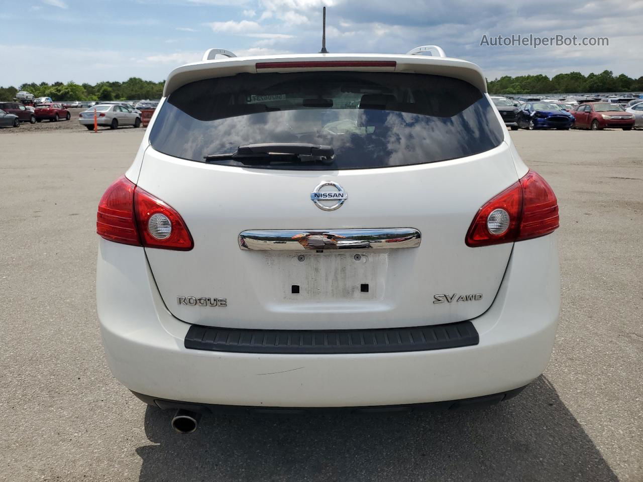 2012 Nissan Rogue S White vin: JN8AS5MV7CW359370