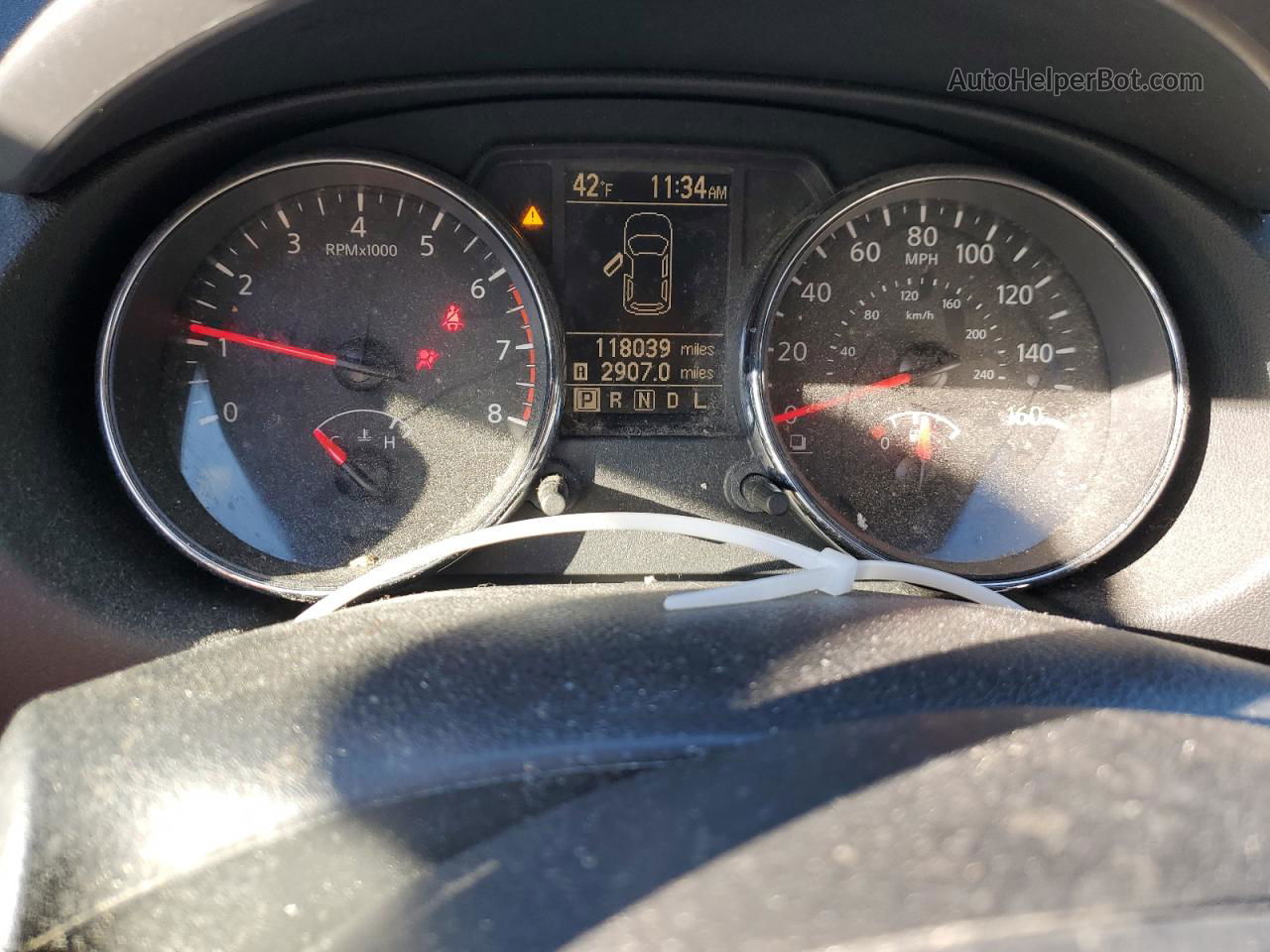 Price & History 2013 Nissan Rogue S 2.5l 4 vin