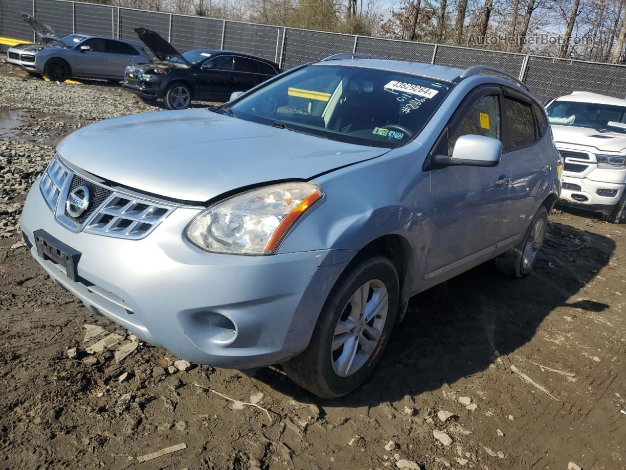 2012 Nissan Rogue S Silver vin: JN8AS5MV9CW402865