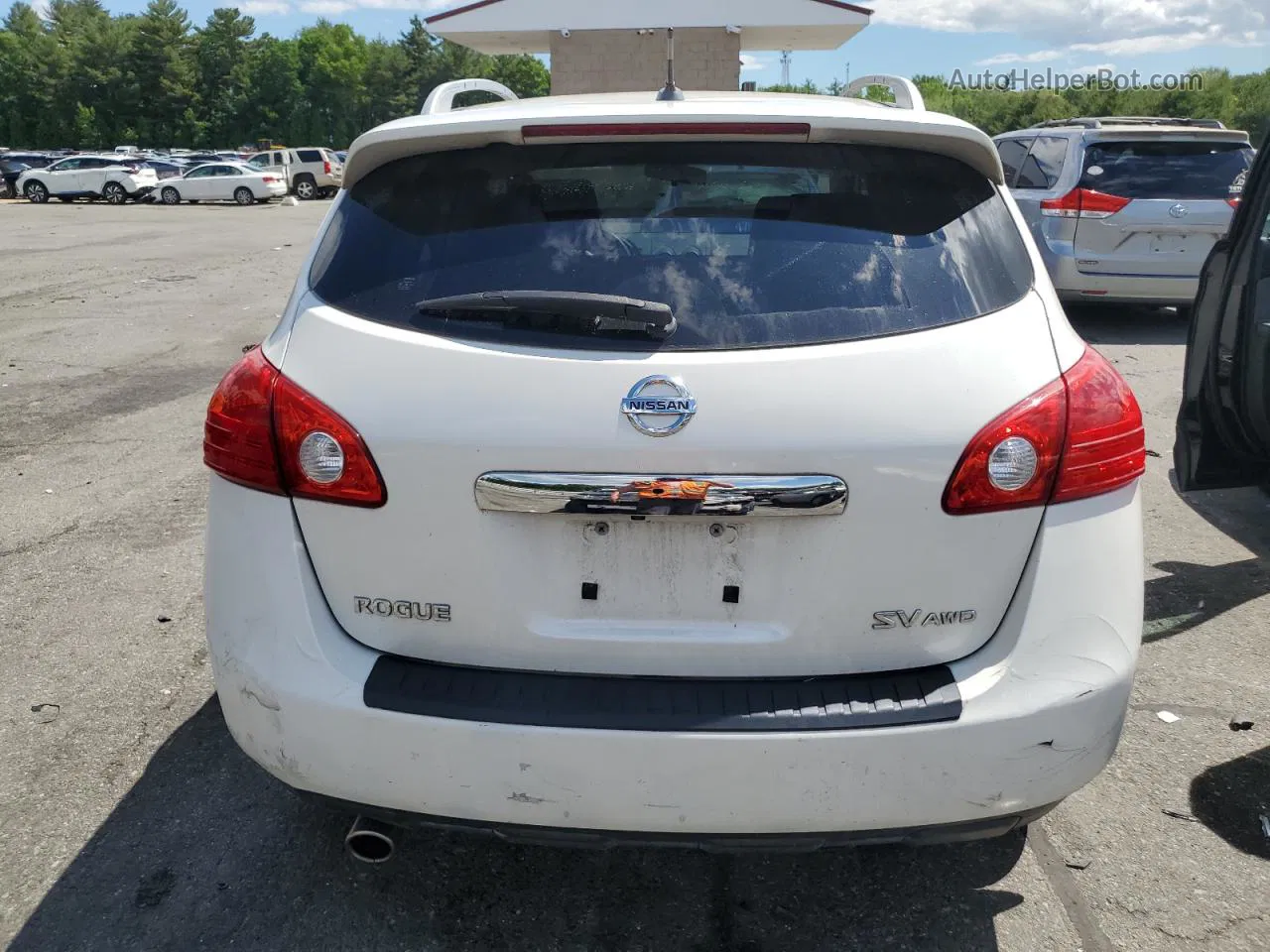 2012 Nissan Rogue S White vin: JN8AS5MVXCW370606